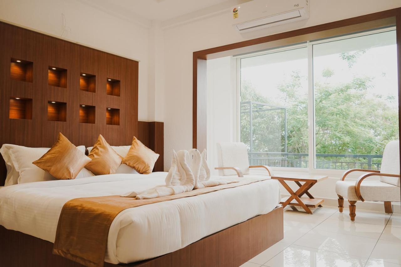 Sprise Munnar Resort And Spa Luaran gambar