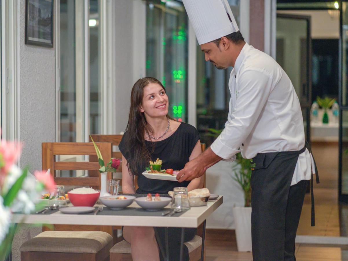 Sprise Munnar Resort And Spa Luaran gambar
